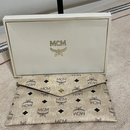 MCM Novelty Item Cream and Black Logo Clutch