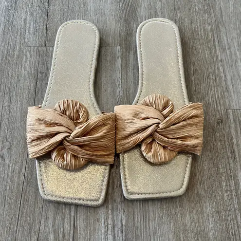 Womens Gold Twist Sandals
