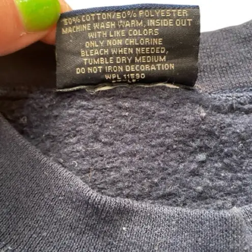 MV Sport University of Dayton Flyers Men's Navy Blue Crew Neck Sweatshirt Vintage