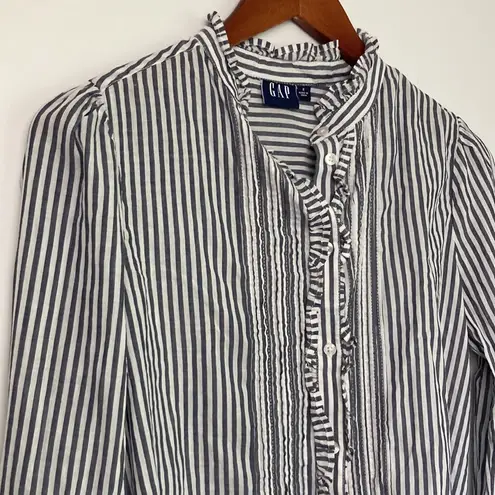 Gap | Lightweight striped Button Down sz Small