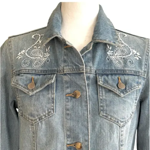 Coldwater Creek  Jean Jacket Light Wash Distressed White Embroidered Denim  4P