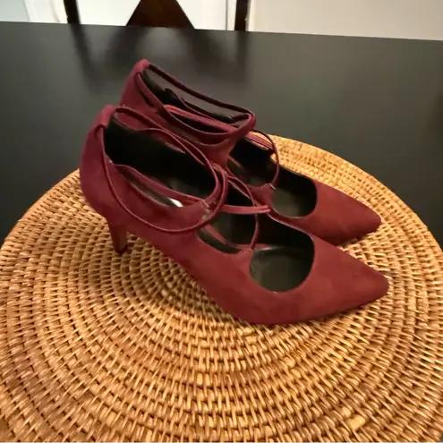 Kelly & Katie Elegant Burgundy Women's Shoes heels pumps, size 7