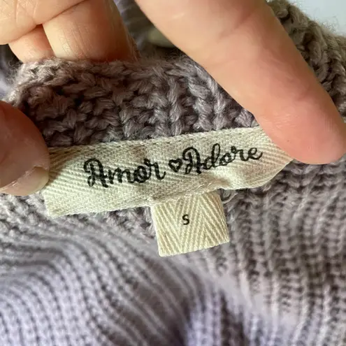 Amor Adore Boutique cold shoulder knit pullover sweater size S small