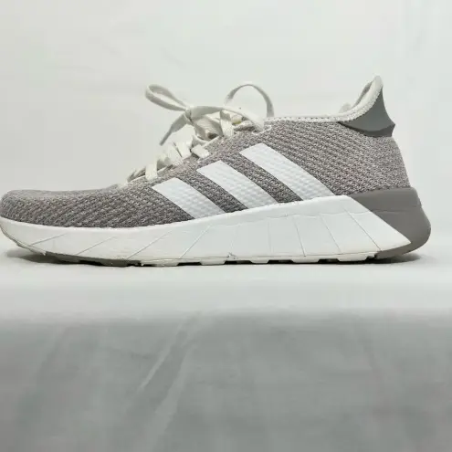 Adidas  Women’s Neo Questar x BYD Cloudfoam Ortholite Float Running‎ Sneakers 6.5