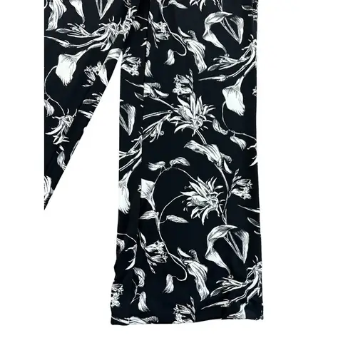 White House | Black Market  WHBM Black Floral The Wide Leg Pants Size XXS