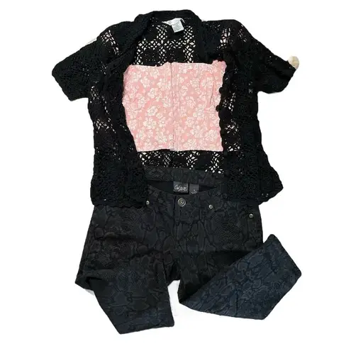 City Streets Black Python Snake Print Capri Pant Small