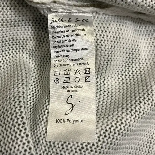 Silk & Solt 3 piece duster, crop top and shorts palm print size small