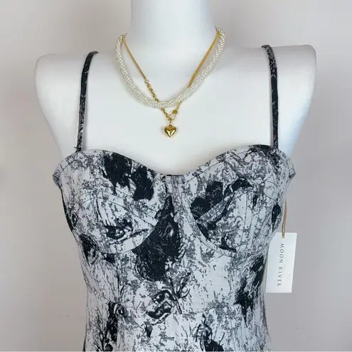 Moon River Corset Style Denim Midi Dress in Black & White