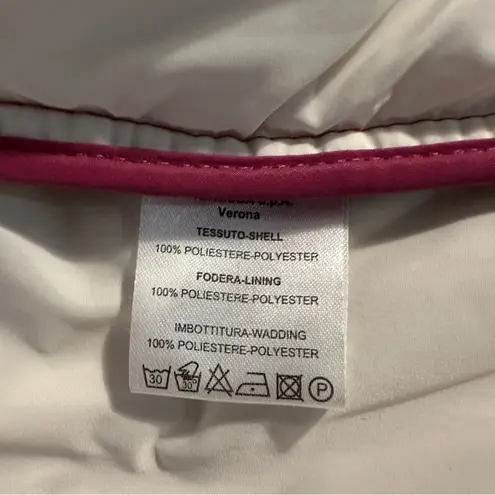 Gorgeous Dismero Pink Quilted Button Front Jacket with gold toggle. Size 8