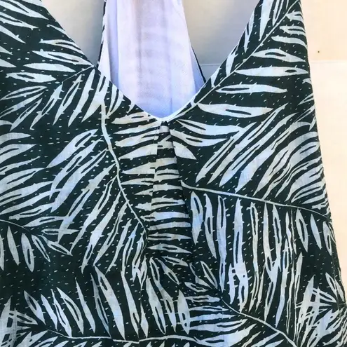 Lucca Couture Womens small Green Leaf print Racerback V-neck sleeveless dress