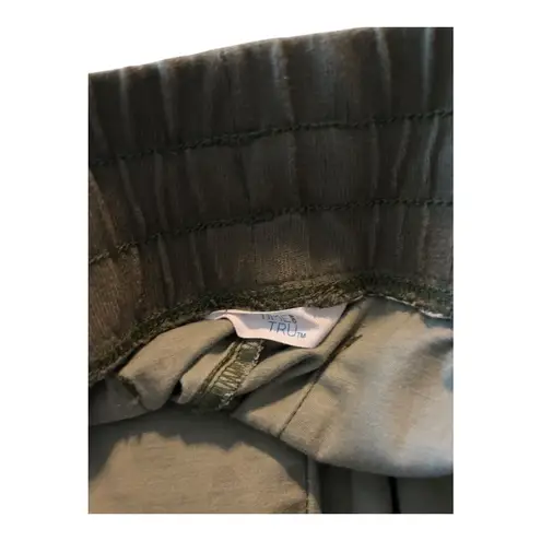 Time & Tru Green Camo Pull On Utility Crop Pants Size L Size L