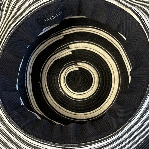 Talbots  Black and White Striped Wide Brim Sun Hat Size Small Packable