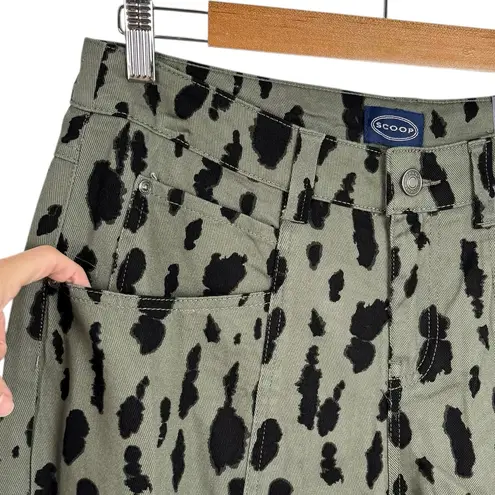 NWT Scoop Seamed Denim Barrel Jeans Wide Leg High Rise Leopard Print Olive SZ 4 Green