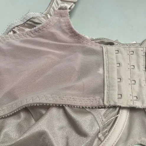 BALI, 40 DDD Bra,Polyester, Nylon & Spandex blend, Style 3562, Underwire Pink Size undefined