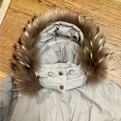 Nils Ski/snowboard jacket. Faux fur. Light tan/olive green. 10 Petite Tan Size 10P