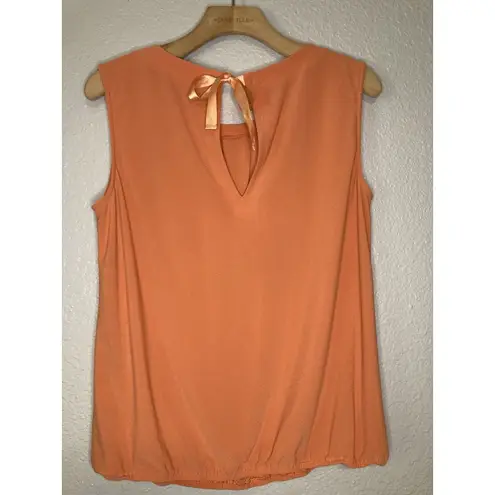 Melissa Paige Womens Top Large Sleeveless Rounded Neckline Key Hole Ribbon Tie