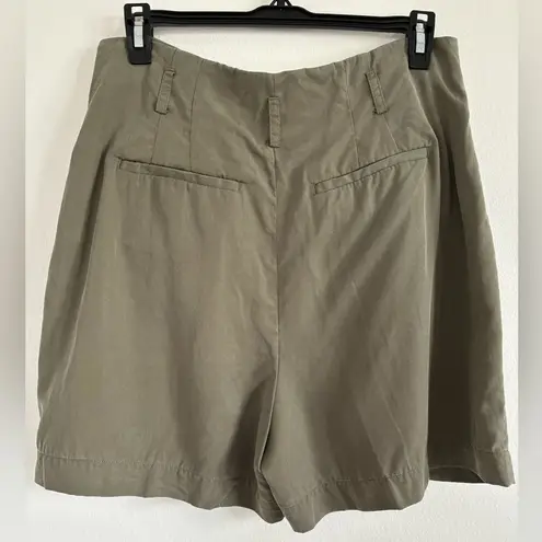 White House | Black Market  Olive Green Trouser Shorts Size 6