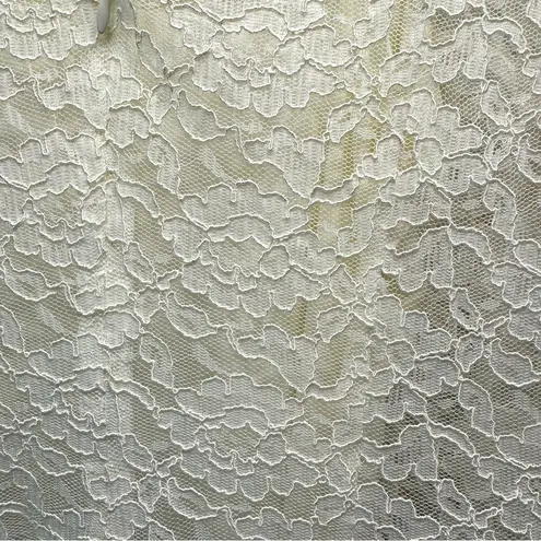 Ivory Lace Overlay Long Sleeve Scalloped Hem ModCloth Fairy Dress by Wendy Bird Size 16