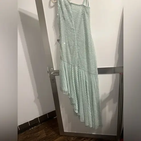 Mac Duggal Gown Size 4