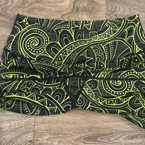 CVG Constantly Varied Gear Zenergy Capri Leggings – Black/Neon Yellow – Sz Small