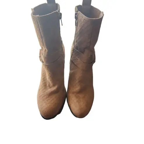 Coconuts by Matisse Women’s Brown Suede Zip Up Boots sz 6 Minimalist Western