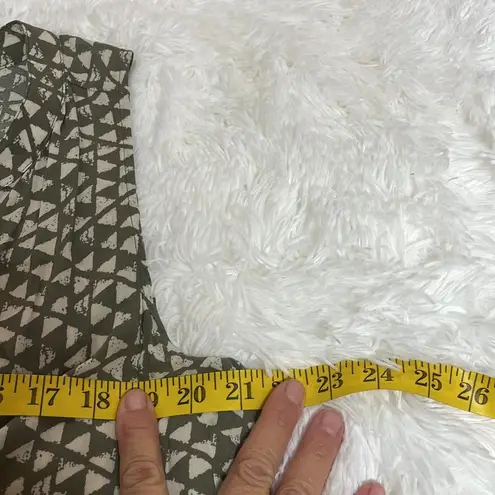 Denver Hayes Sleeveless Blouse Sz Xl Green