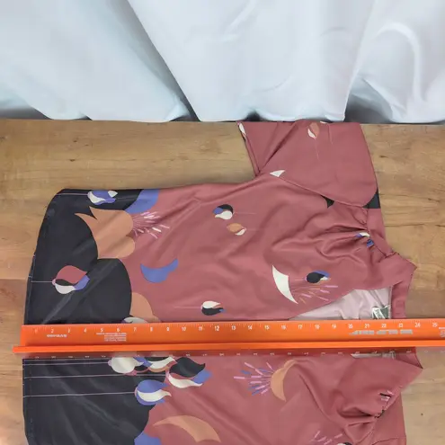 70's Ladies' Geometric Floral Landscape Print Top Black