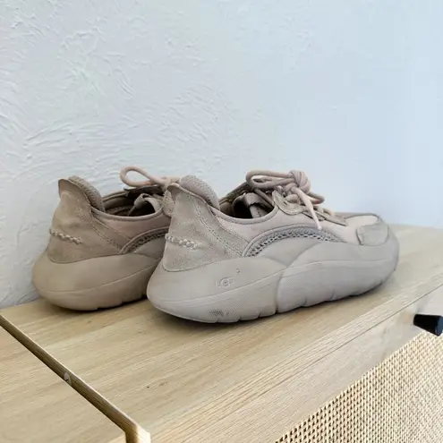 UGG  | LA‎ Cloud Low Trainer Putty Tan Suede Sneakers Shoes