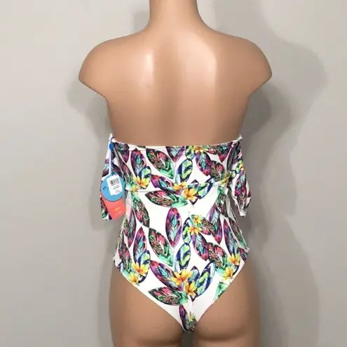 Maryssil Beach leaf swimsuit with sleeve. NWT Yellow