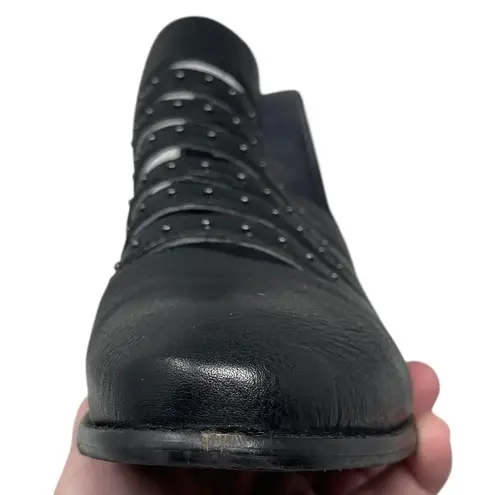 Seychelles “Iceberg” Ankle Boots Women’s Size 10 Black Leather Studded