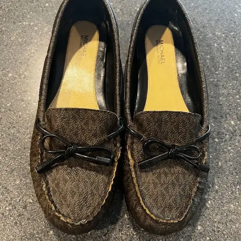 Michael Kors  Loafers shoes size 6