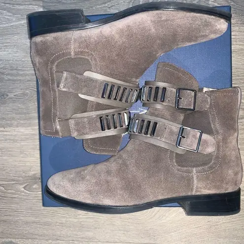 Pour La Victoire | Women’s Ankle Boots | Size 9