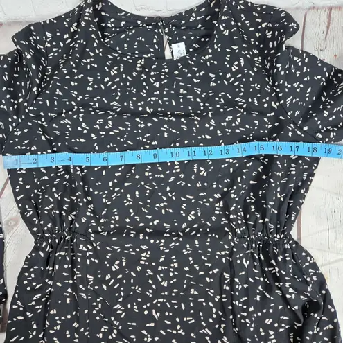 Kaileigh Long Sleeve Black & Tan Blouse M NWOT