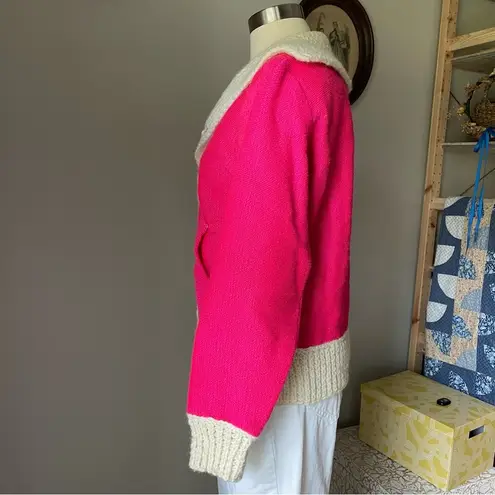VINTAGE 1970s collared magenta sweater