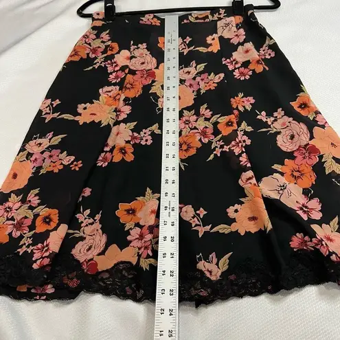Notations Black Orange Floral Lace Trim Pleated Skirt
