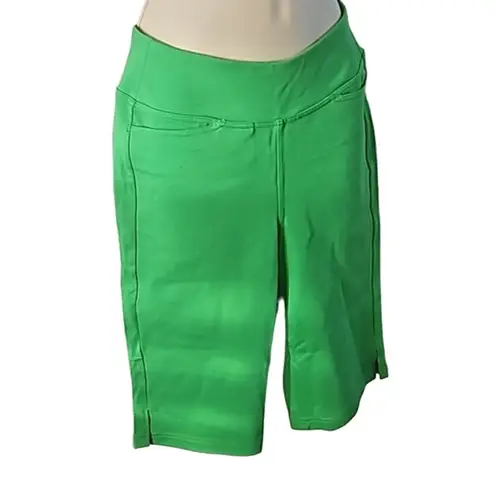 Belle by Kim Gravel Women’s Ponte Bermuda Shorts – Lush Green Size 2 NWOT