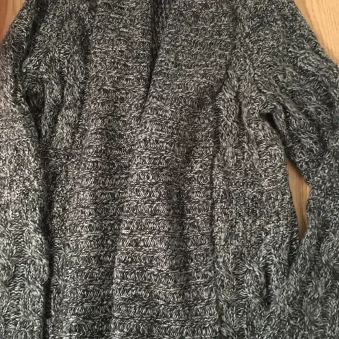 New Women’s 89th & Madison Sweater Cardigan Knee Length Gray Size Small/Medium