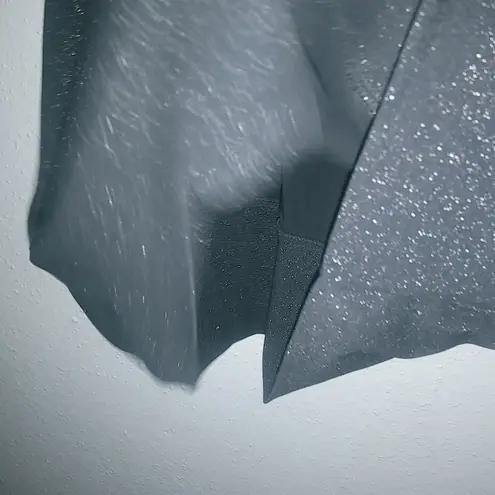 Guess  S Sparkle V-Neck Stretch Shift Mini Dress