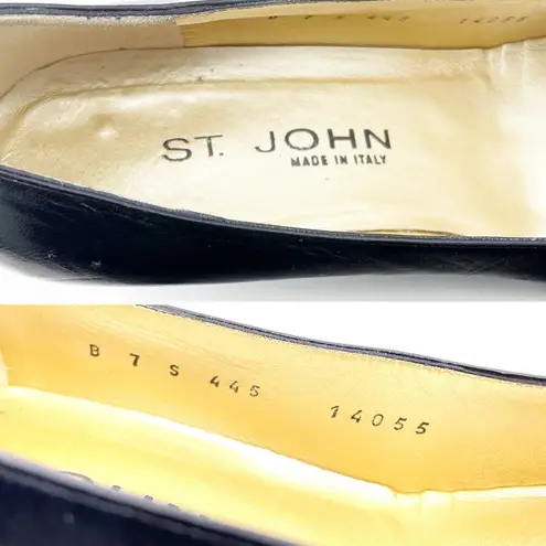 St. John Navy Leather Pumps Size 7 Gold Trim Cap Toe Classic Mid Heel Italy VTG