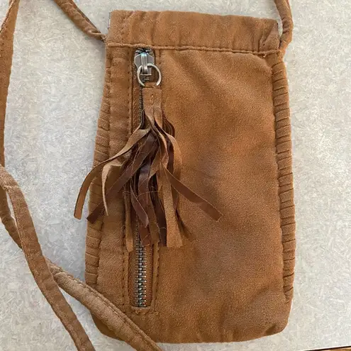 American Eagle  Tan Coastal Cowgirl Western Hippie Phone Crossbody