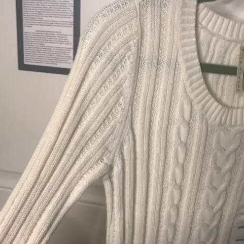 High Sierra cable knit cream light weight sweater M