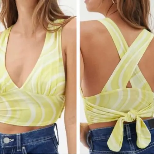 Urban Outfitters  Phoenix Plunging Tie-back Cropped Tank in Yellow Stripe Small