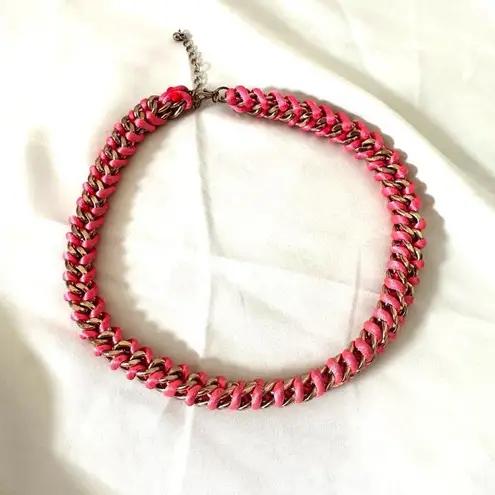 Twisted Pink and gold tone  chain necklace