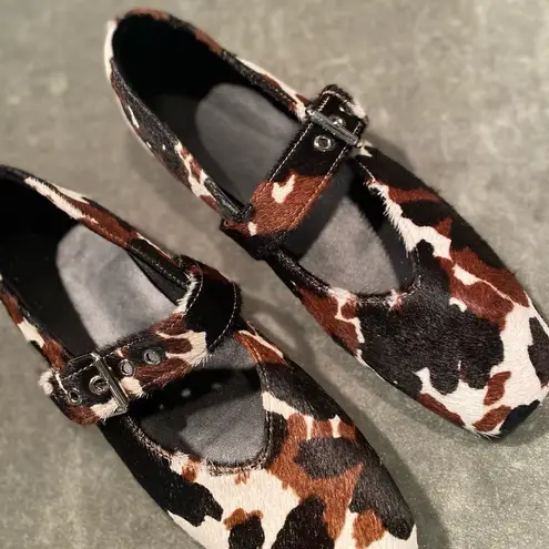 BOUTIQUE Vegan Cowhide and Leather Mary Jane Flats Brown Size 8.5