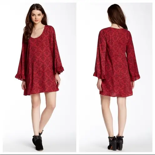 Dee Elle NWOT Shift Dress From Nordstroms Medium