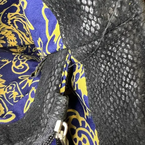 Embroidered Corduroy Shoulder Bag Black