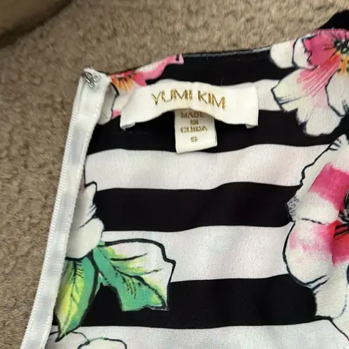 Yumi Kim in The Ruff Jubilee punk Pink White Floral tiered Ruffled Camisole S