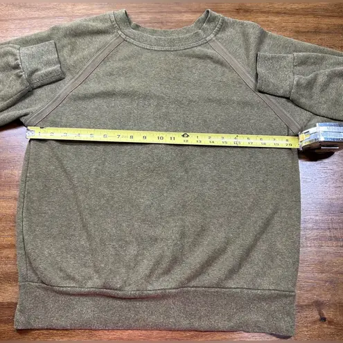 prAna  Sustainable Quality Womens Medium Olive Green Hemp Cozy Up Crew Neck