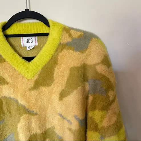 BDG Asher Brushed Pullover Sweater Bright Yellow