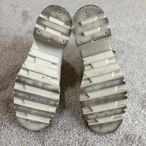 ShoeDazzle 9 Danilyn lug sole combat moto ankle boot 2442 Gold